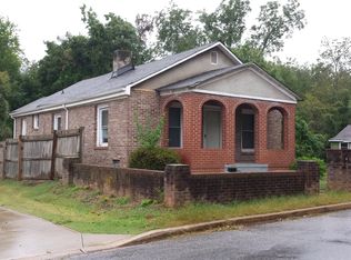 16 Rebecca St, Greenville, SC 29607