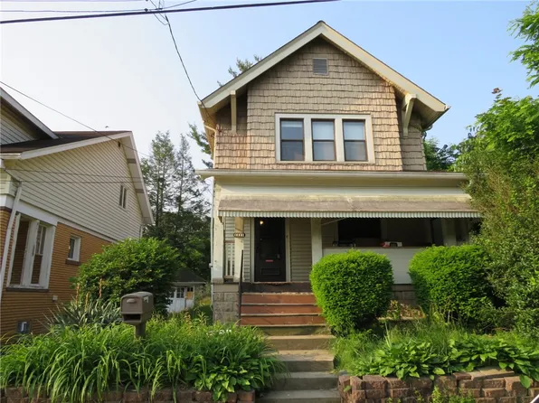 1111 Progress St, Mc Kees Rocks, PA 15136