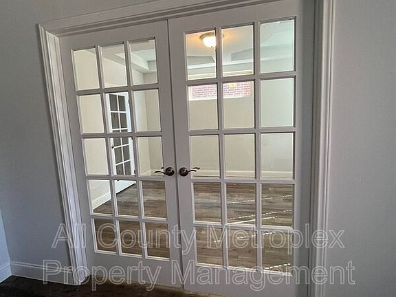 2nd image of 3577 Hathaway Ct