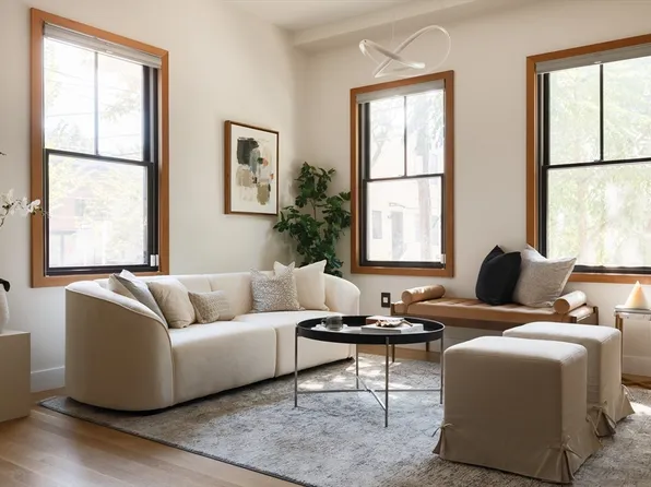 7 Lopez St #7, Cambridge, MA 02139