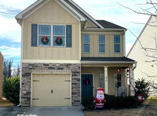 273 Stillwood Dr, Newnan, GA 30265