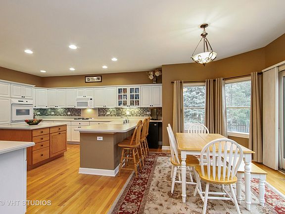 5th image of 1080 Jessica Dr