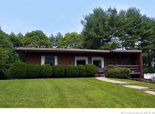 20 Mount View Ter, Cheshire, CT 06410