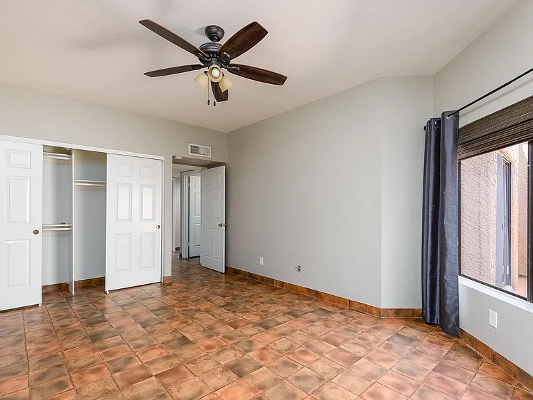 5505 E Desert Hills Dr — Photo 24