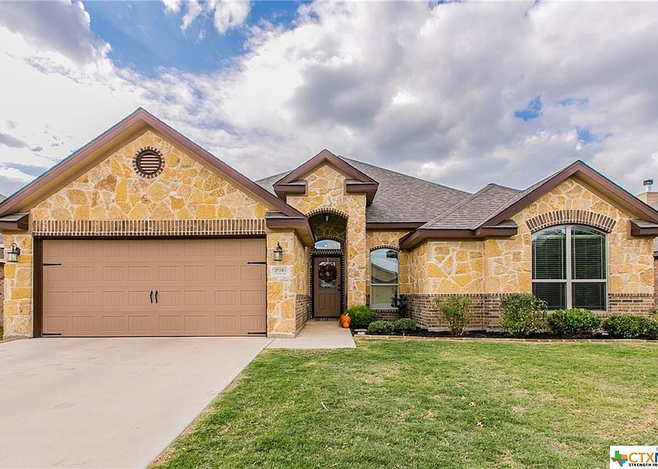 1st image of 2916 Crystal Ann Dr