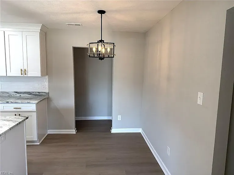 421 Morrison Ave — Photo 10
