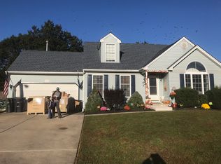 564 School House Rd, Williamstown, NJ 08094