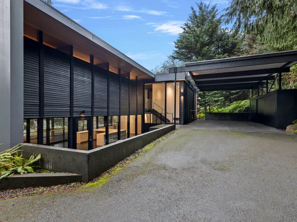 5248 W Mercer Way, Mercer Island, WA 98040