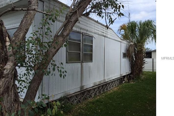 2nd image of 1103 51st Avenue Dr W