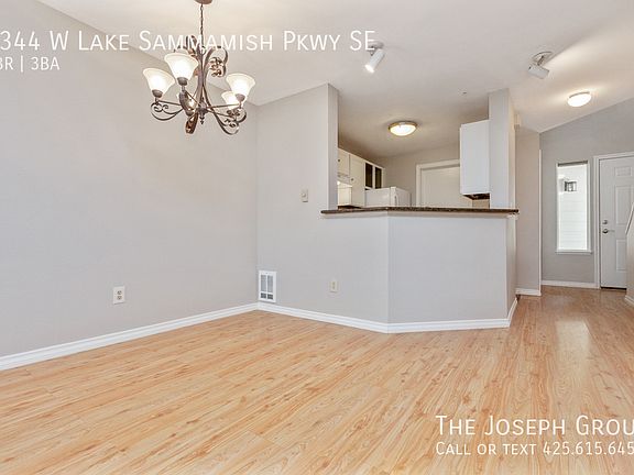 5th image of 4344 W Lake Sammamish Pkwy SE