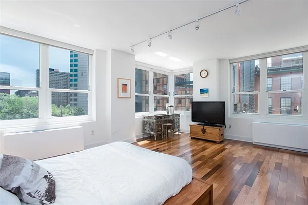 Sold by Trump International Realty | media 12