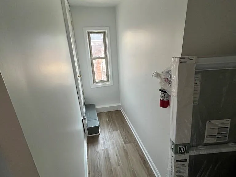 307 Market St #2 — Photo 7