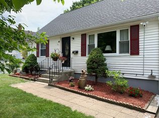 156 Commonwealth Ave, Worcester, MA 01604