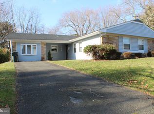 134 Hillcrest Ln, Willingboro, NJ 08046