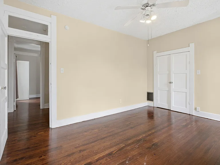 2036 N Talbott St — Photo 50