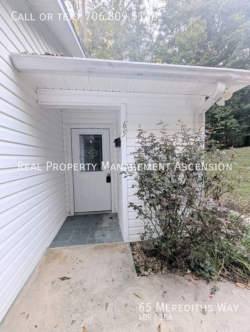 Spacious 4-Bedroom, 2-Bath Home with Updated Finishes in LaFayette! — Photo 2