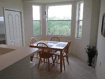 2 bed, 1232 sqft, $2,095 — Photo 3