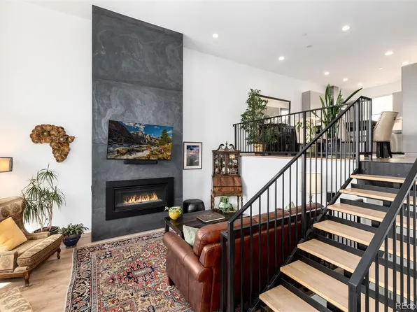 4243 E 8th Avenue, Denver, CO 80220