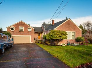 9525 28th Ave NW, Seattle, WA 98117