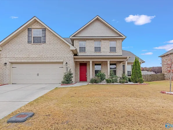 12613 Iron Rock Cir SW, Huntsville, AL 35803