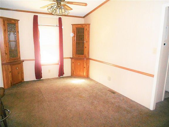 5th image of 469 Woodland Hill Pl