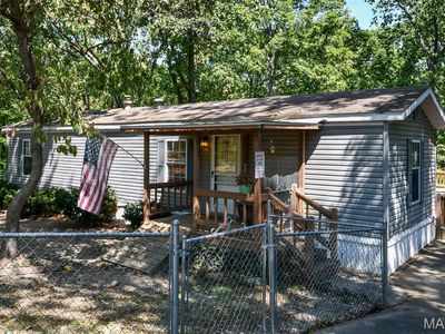 260 State Road J, Roach, MO, 65787
