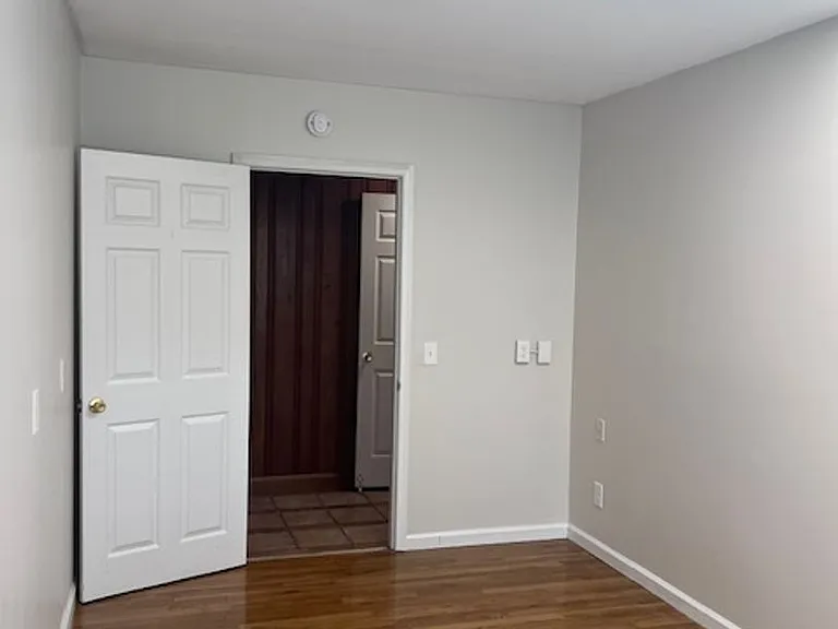 14311 Rt9w House — Photo 33