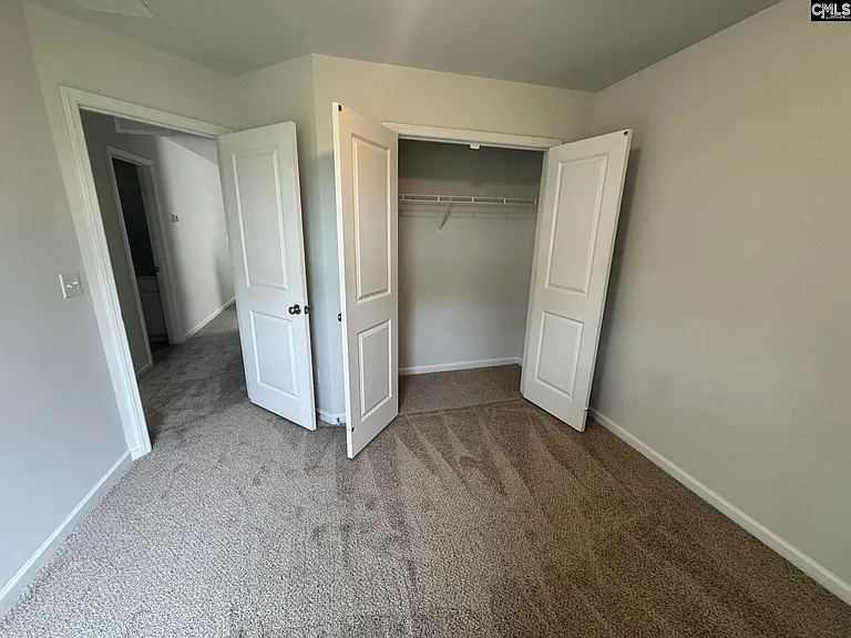 129 Kings Parish Ct — Photo 15