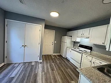 808 Royal St #A — Photo 10
