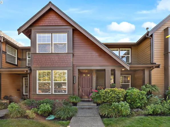 7024 NE Cherry Dr, Hillsboro, OR 97124
