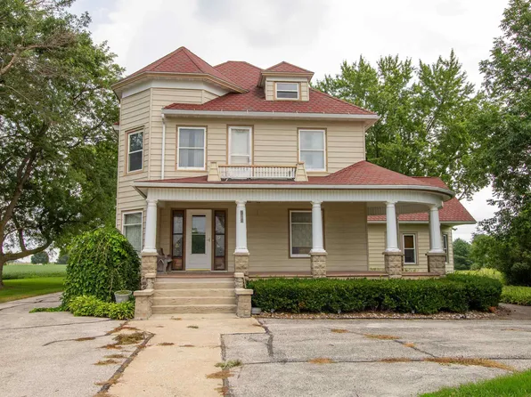 300 NE 6th St, Pocahontas, IA 50574