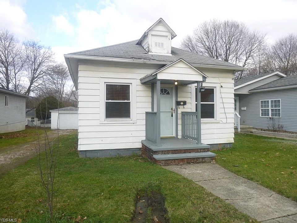1st image of 1362 S Hawkins Ave