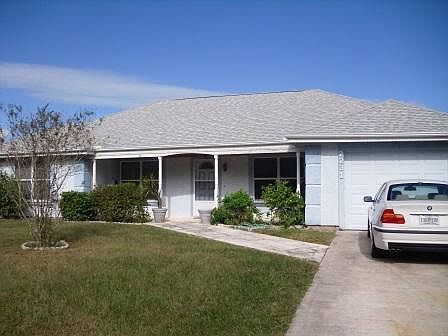 3rd image of 2231 SE Seamist Street