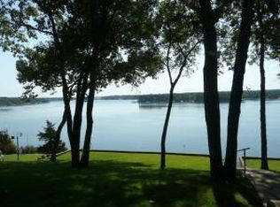 2644 Shasten St, Grove, OK 74344