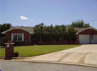 7205 Kings Ridge Rd, Oklahoma City, OK 73132