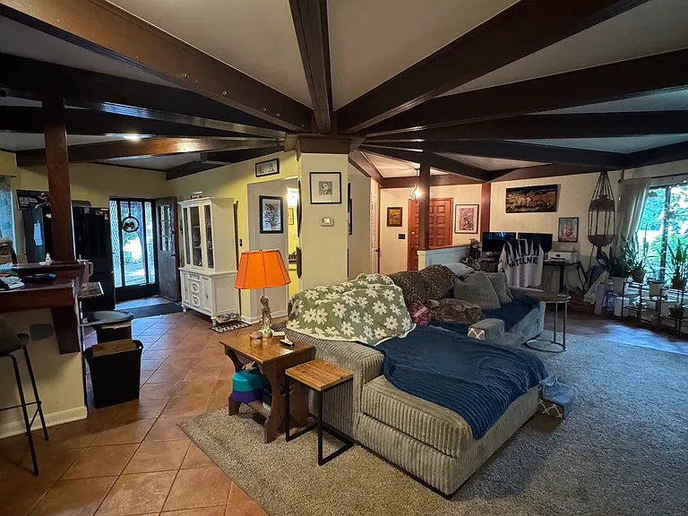 706 Virginia Ave — Photo 3