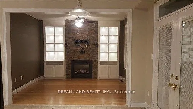 4 bed, $3,000 — Photo 2
