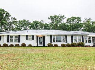 10 Wolfskin Rd, Arnoldsville, GA 30619