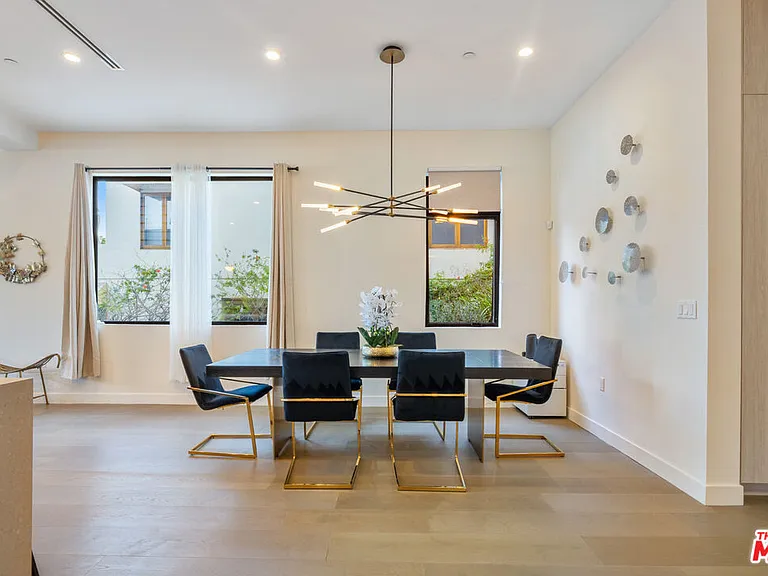 10563 Ashton Ave #1 — Photo 45