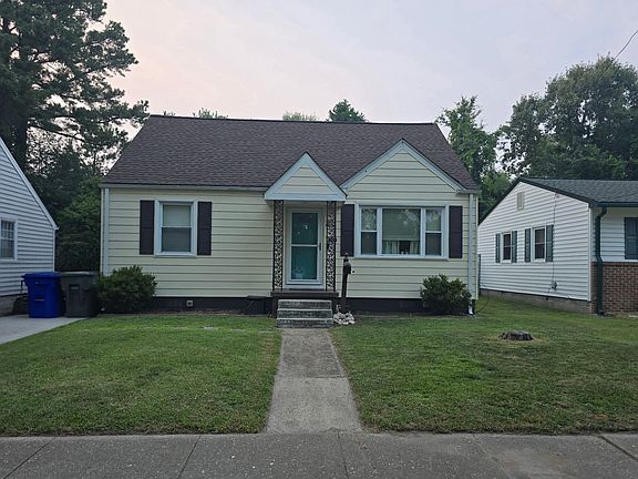 2nd image of 810 Marvin Ave