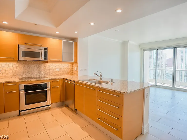 222 Karen Ave #2506 — Photo 16