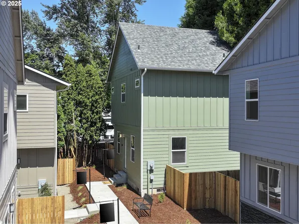 4805 SE Ina Ave, Portland, OR 97267