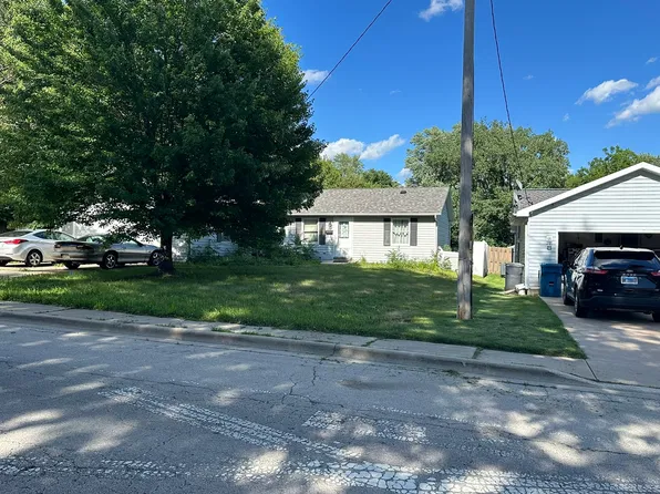 539 Shabbona St, Morris, IL 60450