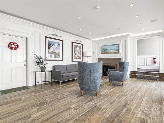 5th image of 600 Shirley St #15