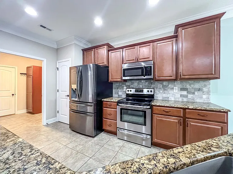 3610 Wellsburg Way — Photo 6