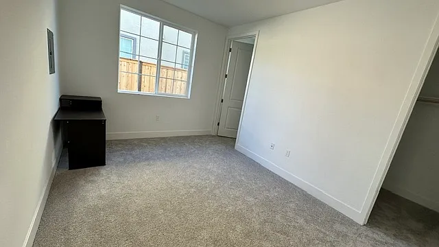 1449 N Drago Way — Photo 4