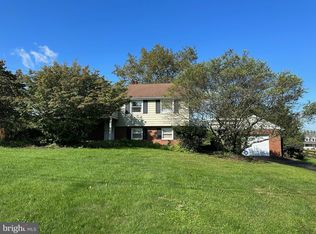 250 Hill Church Rd, Spring City, PA 19475