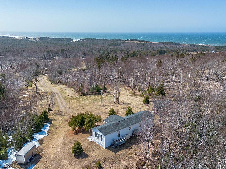 1st image of 258 Broad Cove Marsh Rd