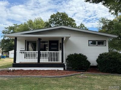 1216 Troy Rd, Edwardsville, IL, 62025