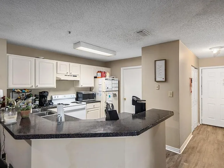 4045 Crockers Lake Blvd #11 — Photo 10